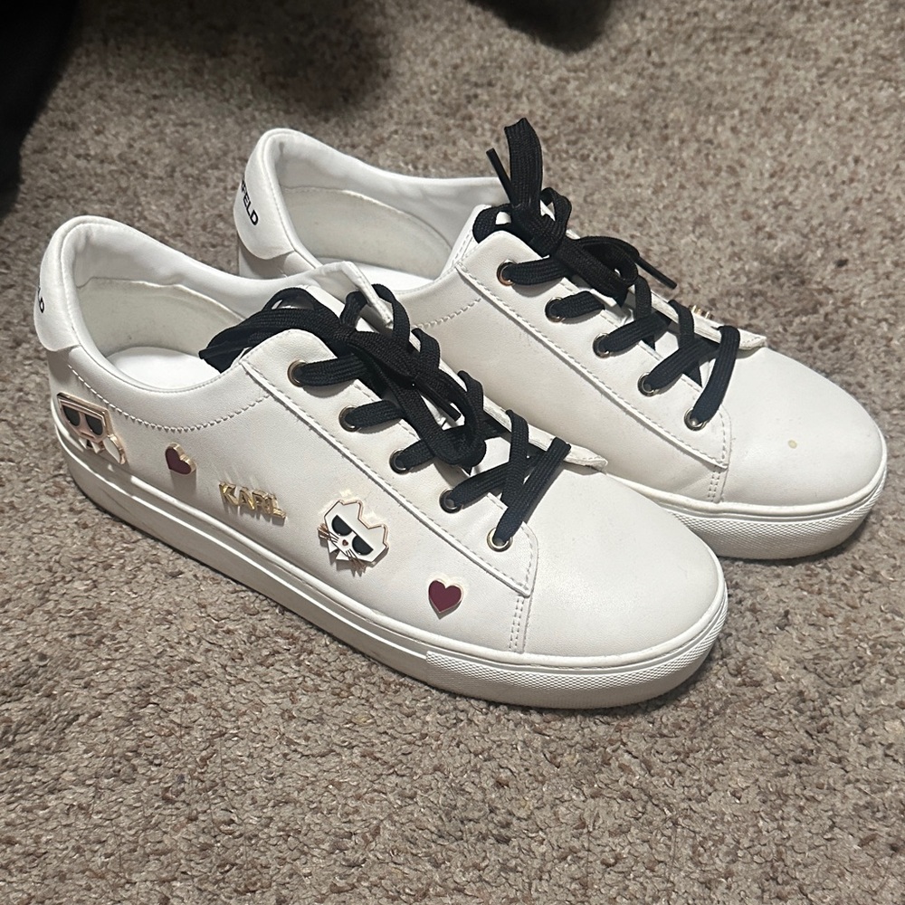 Karl Lagerfeld White Sneakers with Black Laces and Gold Charms